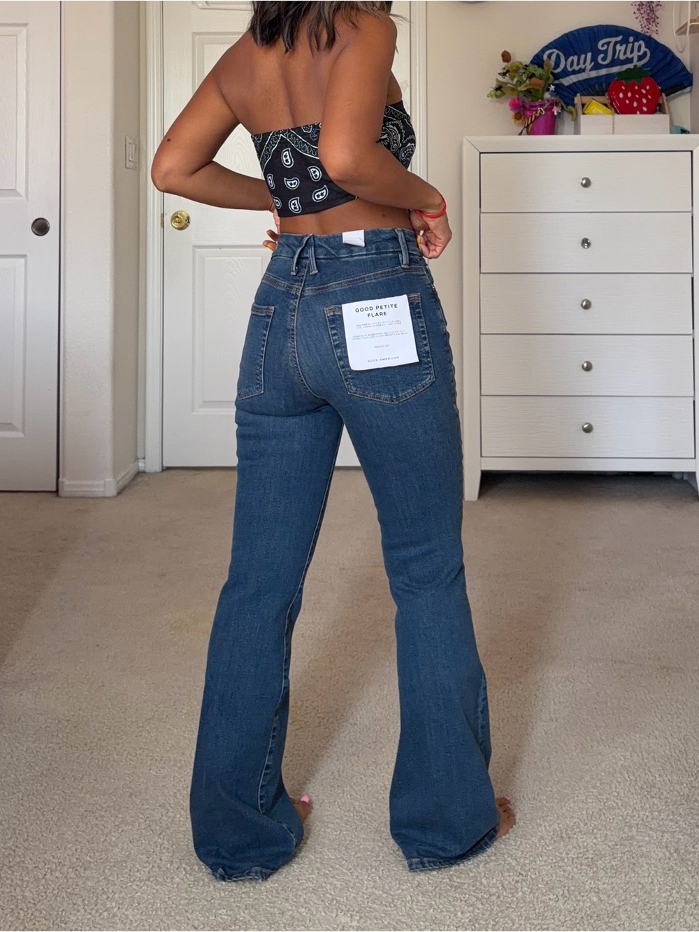 Good American - Good Petite Flare Jeans Blue004